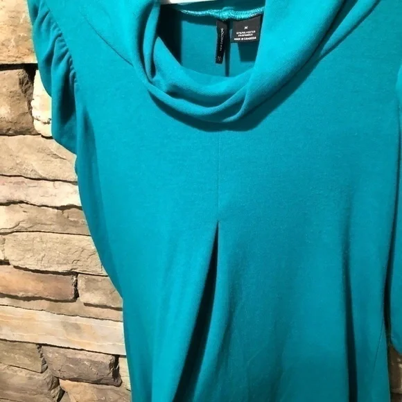 New directions size medium ruffle sleeve shirt - Picture 14 of 14